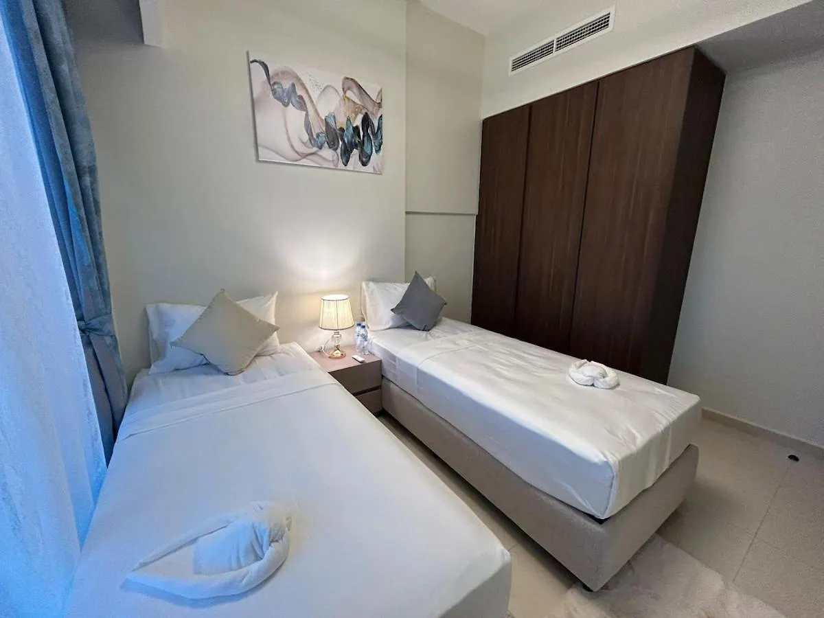 Luxurious 2Bhk Apartment In Reva Tower Dubai
