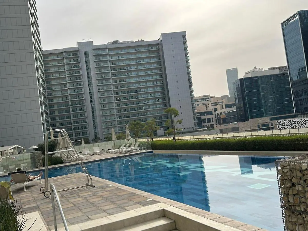 Luxurious 2Bhk Apartment In Reva Tower Dubai United Arab Emirates